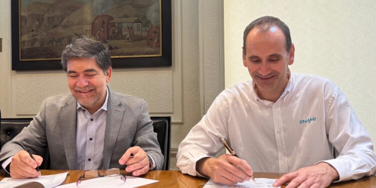 ENAMI y Minnovex sellan alianza para impulsar la innovación en minería