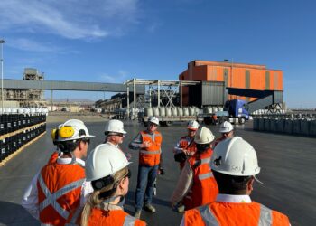 Rubén Alvarado visita Molyb y destaca su rol estratégico en el negocio minero de Codelco
