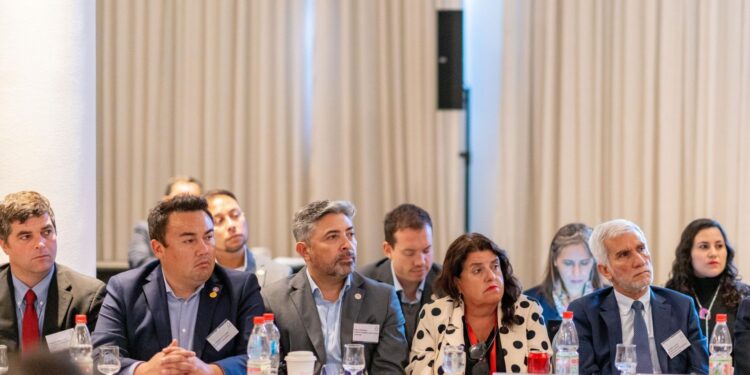 Lomas Bayas reafirma su compromiso con el desarrollo sostenible en Antofagasta