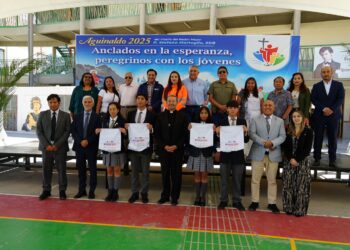 Minera El Abra apoya pasantía de estudiantes del Colegio Don Bosco a España