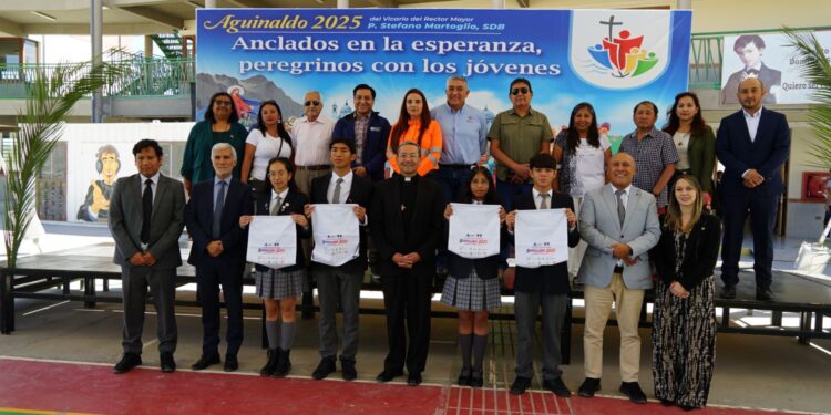 Minera El Abra apoya pasantía de estudiantes del Colegio Don Bosco a España