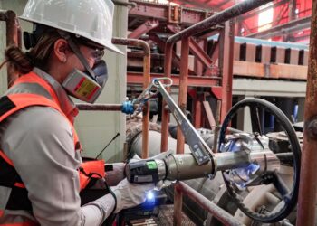 Gabriela Mistral innova con actuador mecánico portátil