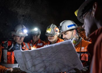 Codelco inicia operaciones en Andes Norte con tronadura
