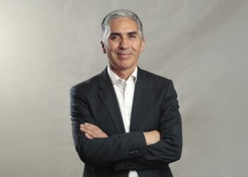 Marcelo Bustos asume como nuevo CEO de Sierra Gorda SCM