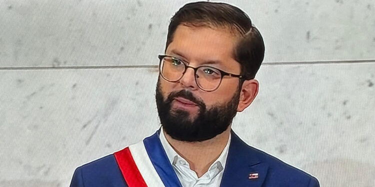 El litio se toma la cuenta pública 2025 del presidente Boric.