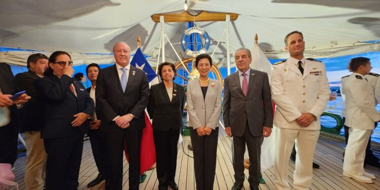 Inauguración de la Semana de la Minería en la Expo Osaka 2025. Créditos: Ministerio de Minería