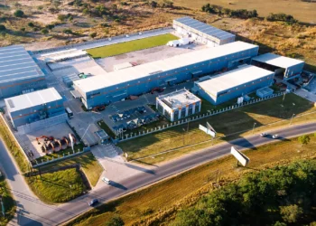 Hitachi expande centro de remanufactura en Zambia