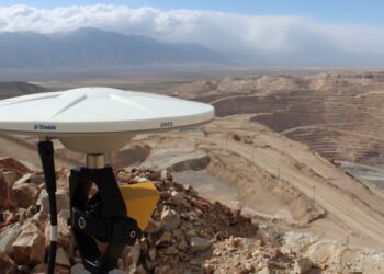Trimble impulsa digitalización minera con monitoreo 4D