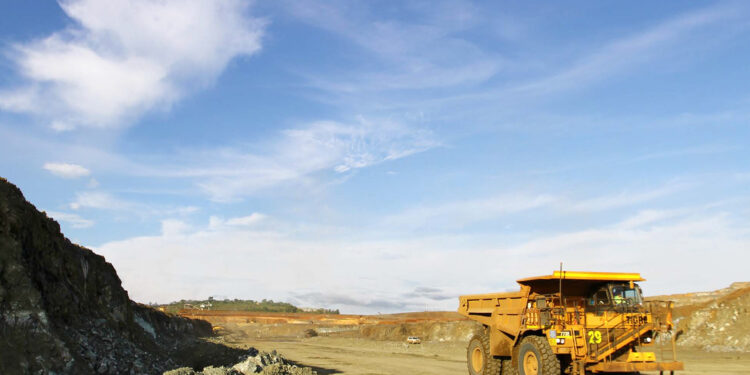 South32 mejora producción de zinc y níquel en Q4 2025