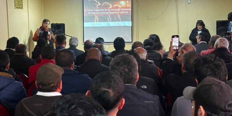 Tercer Taller Tripartito sobre Seguridad Minera en Copiapó: Avances y Desafíos