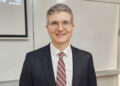 Michael Gilbert, académico de la Universidad de Virginia y coautor del libro "Análisis económico del Derecho Público". Créditos: InfoMINERÍA.