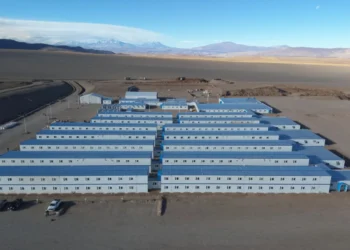Mineros argentinos alertan por contratación de chilenos en megaproyecto