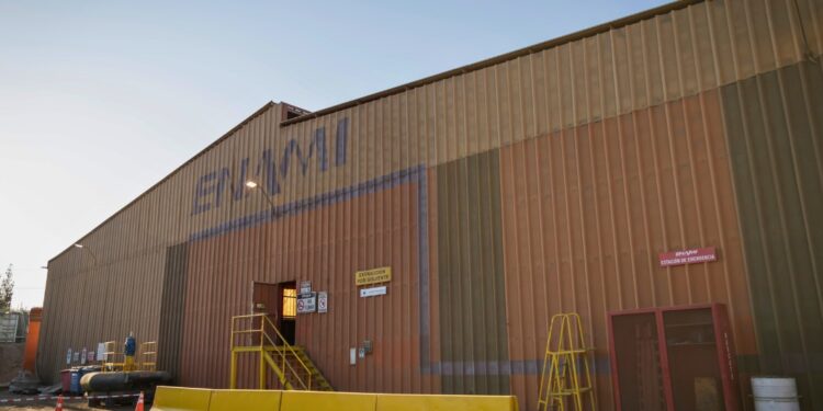 ENAMI fortalece su liquidez con crédito por US$75 millones