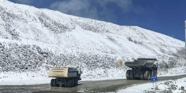 EACON impulsa autonomía en mina de cobre a gran altitud