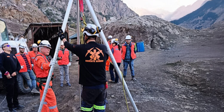 ENAMI lanza 20 cursos gratuitos para pequeños mineros con foco en seguridad