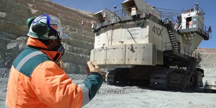 Aumento en un 30% en la producción es punto alto de informe S1 2025 de Antofagasta Minerals