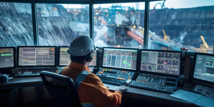ABB gestionará accionamientos GMD en minas de Codelco