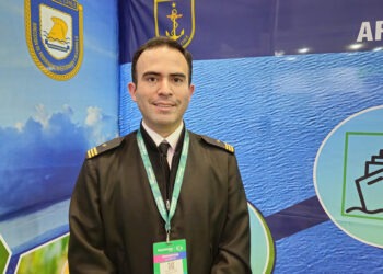 Teniente primero Rodolfo Martínez, responsable del Programa de Investigación y Desarrollo de la Armada de Chile. Foto: InfoMINERÍA