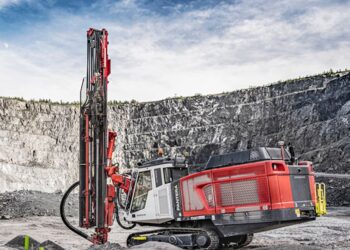 Sandvik asegura contrato para equipos mineros en Zimbabue