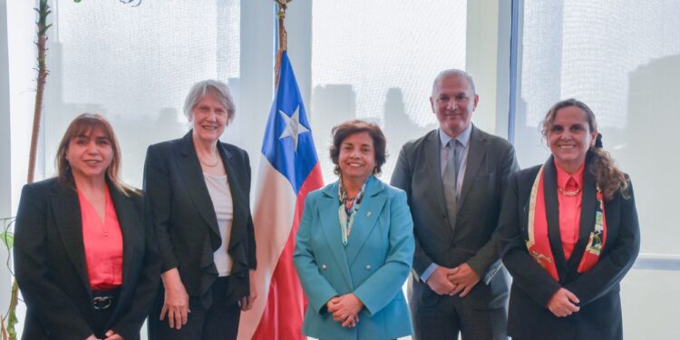 Chile oficializa su adhesión al EITI: un hito en transparencia minera