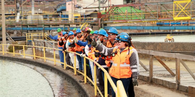 Codelco Lanza su Primer Reporte de Cambio Climático: Estrategia Minera para la Descarbonización 2030-2050