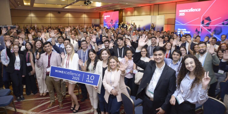 Gecamin cierra 2025 con más de 4.770 participantes en sus conferencias internacionales