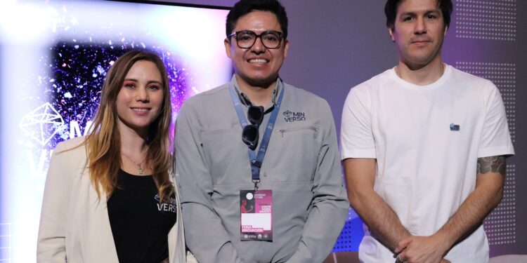 Gillian Armstrong, directora de Comunicaciones de Minverso; Rodrigo González, CEO de Minverso; y Pablo Moya, director de Desarrollo de Minverso. Créditos: cedida.
