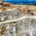 Riesgos en la cadena de suministro de minerales críticos por licencias y aranceles