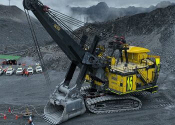 Antamina pone en operación la pala eléctrica más grande del mundo