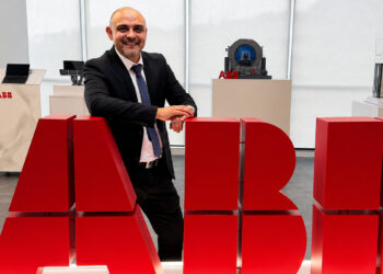 Oscar Rubio Miranda, Product Marketing Specialist de ABB Chile Electrificación. Créditos: cedida
