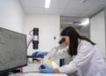 Pruebas de laboratorio para validar tecnologías mineras. Crédito: cedida.