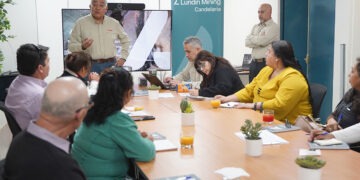 alt: "monitoreo participativo de vibraciones por tronadura de Lundin Mining Candelaria"