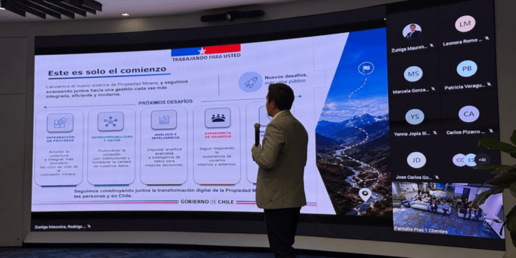 "Sernageomin lanza plataforma digital para la gestión de las concesiones mineras"