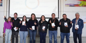 alt: "Comité Ejecutivo con mayoría de mujeres en la División Gabriela Mistral de Codelco"