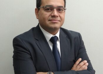 alt: "inteligencia artificial y sostenibilidad en la minería, columna de Diego Clavería de Siemens Chile"