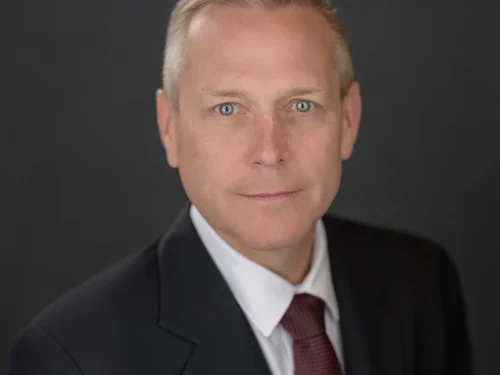 alt: "Brian Doffing, nuevo presidente de la división ESCO de Weir"