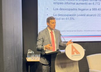 alt: "seminario de APRIMIN sobre la demanda de empleo minero hacia 2034"